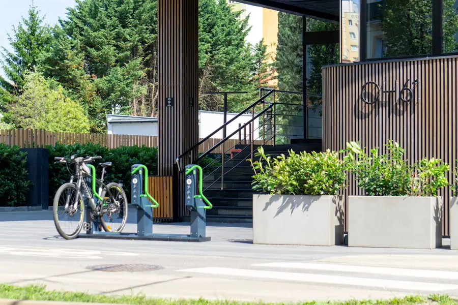 Parking rowerowe dla klientów i petentów