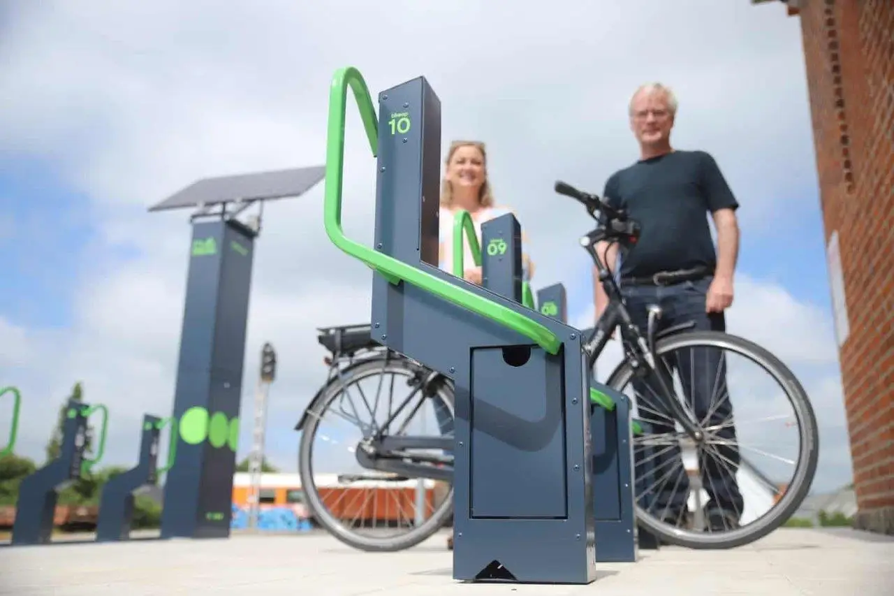 Stacja ładowania rower&oacute;w elektrycznych