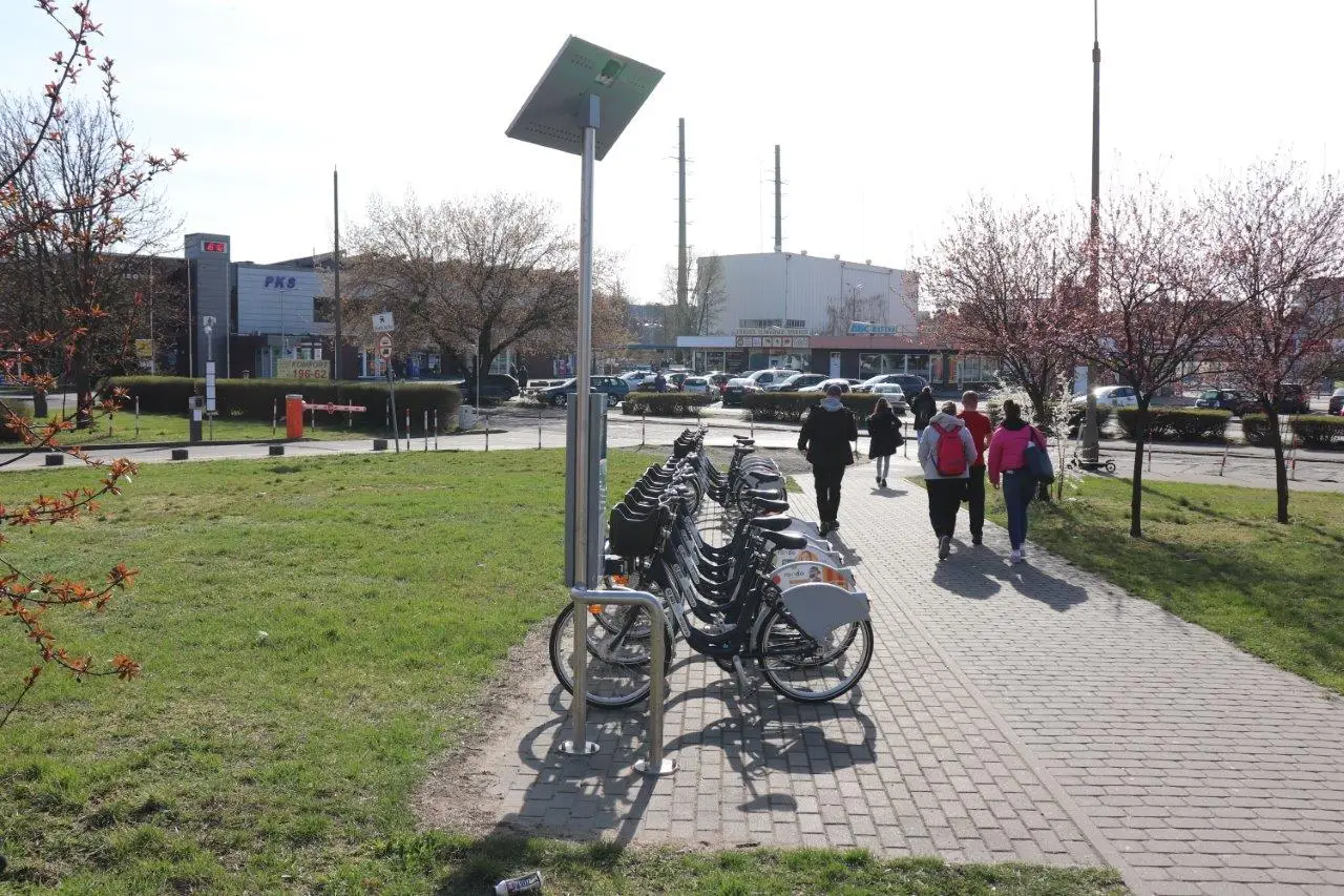 <br>Inwestuj w bezpieczne parkingi rowerowe dla lepszego Miasta Rower miejski