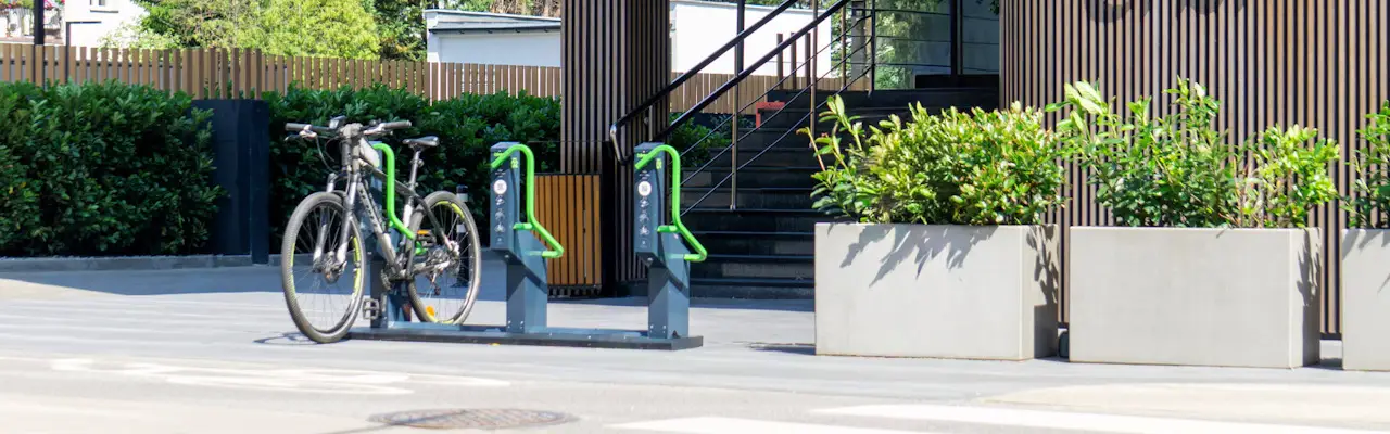 Bezpieczne parkingi rowerowe dla lepszego miasta